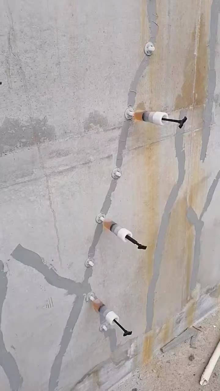德阳混凝土开裂的原因